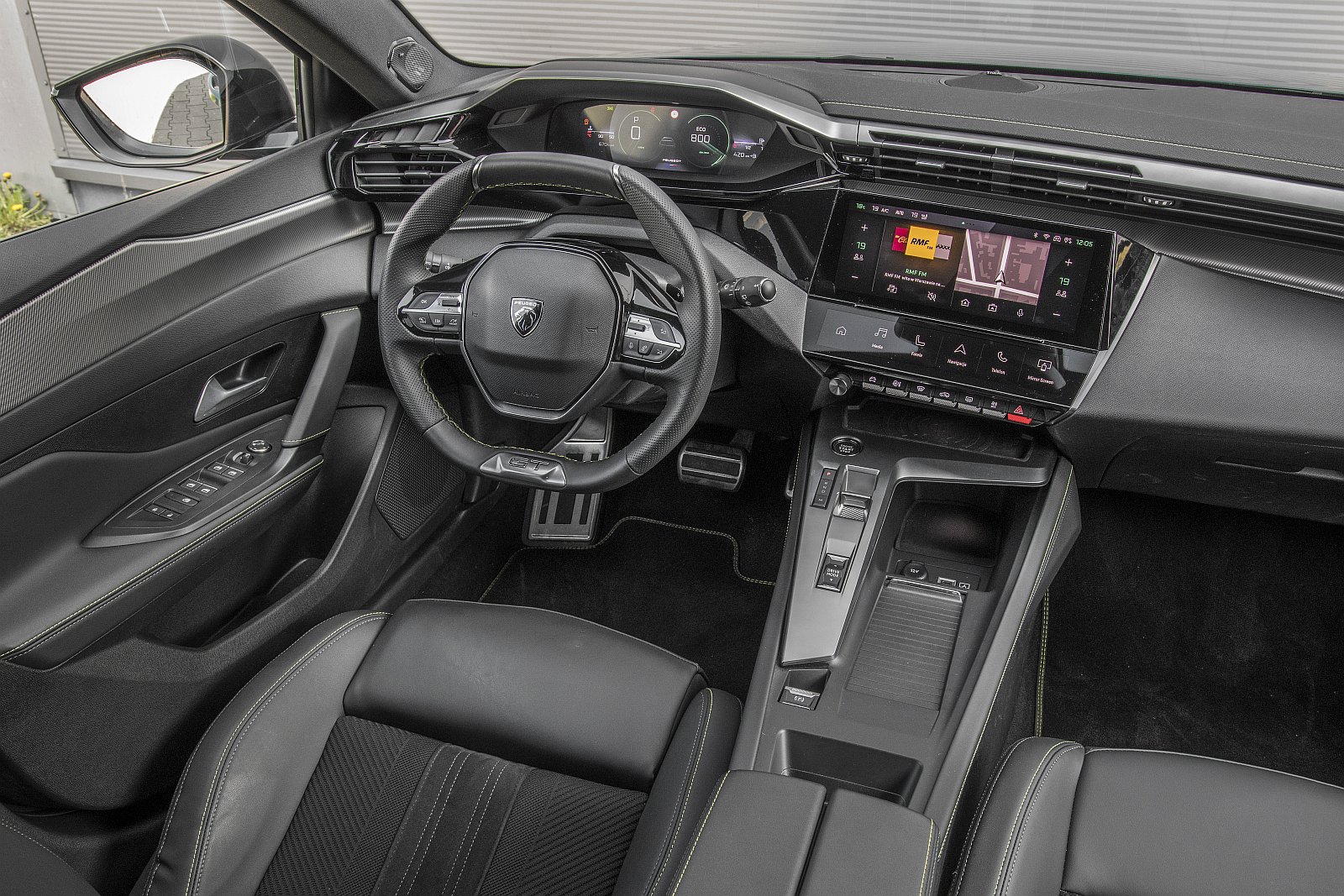 peugeot_308_sw_2022_test_03