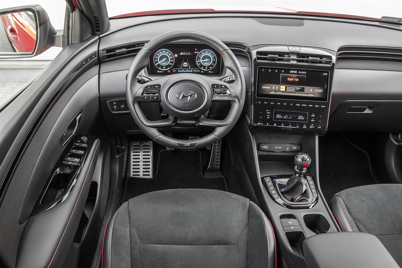 Hyundai_Tucson_test_2022_deska_rozdzielcza
