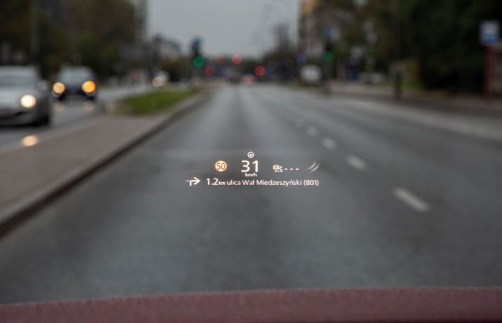 Mazda MX-30 - head-up