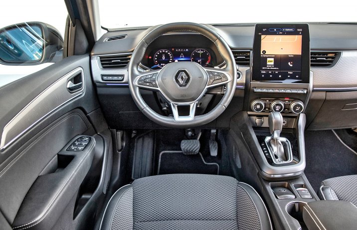 Renault Arkana – deska rozdzielcza