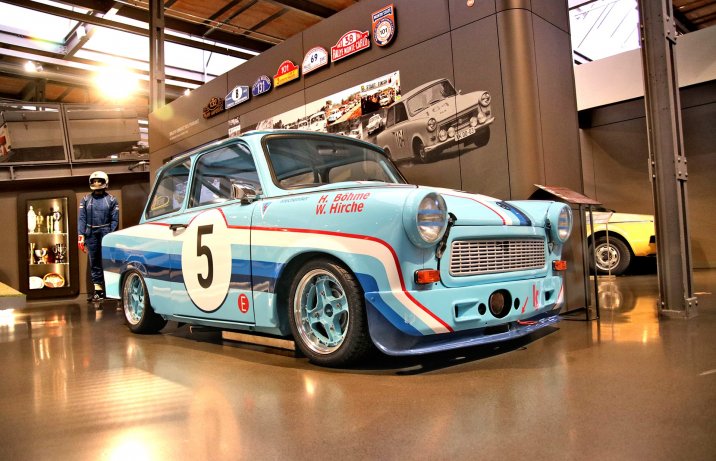 wyścigowy Trabant w muzeum