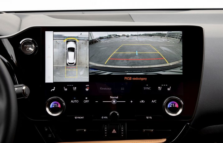 Lexus NX - kamery