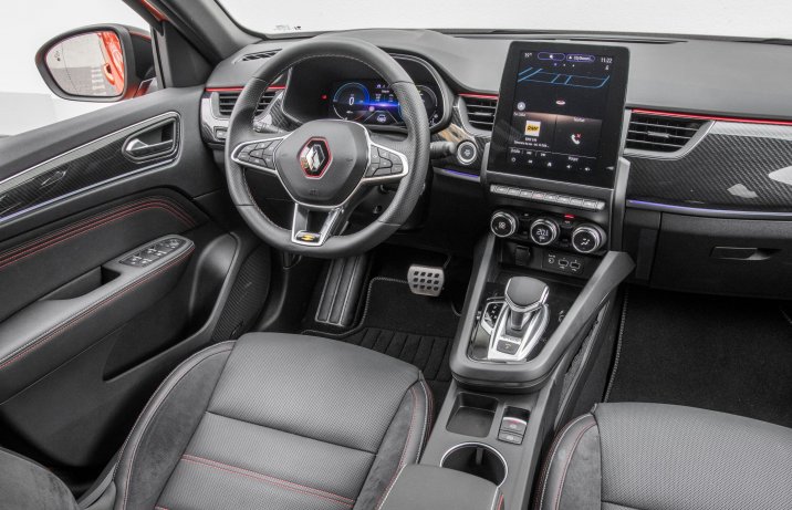 Renault Arkana - kokpit
