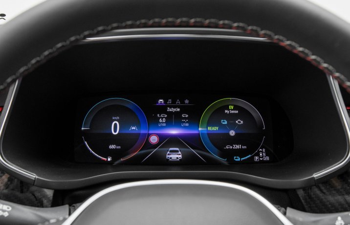 Renault Arkana - zegary