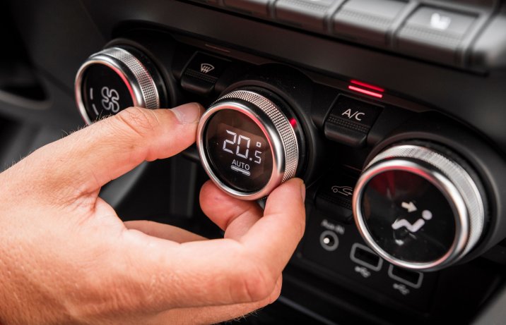 Renault Arkana - klimatyzacja