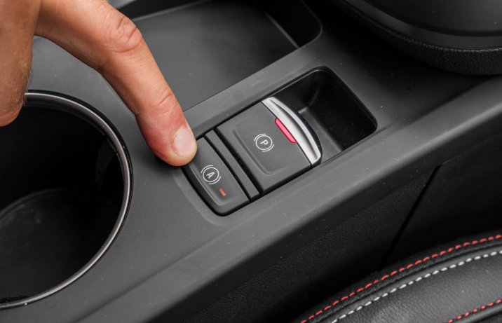 Renault Arkana - auto hold