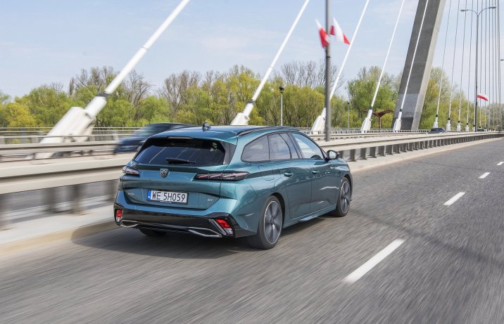 Peugeot 308 SW PureTech 130 KM S&S EAT8 (2022) – tył