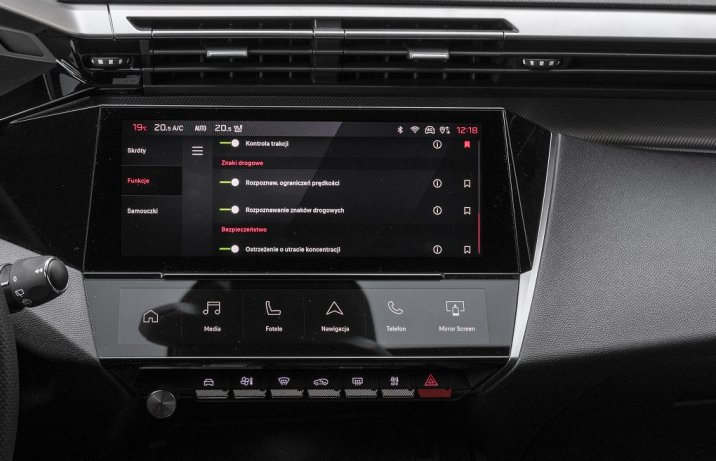 Peugeot 308 SW PureTech 130 KM S&S EAT8 (2022) – system multimedialny (operacyjny)