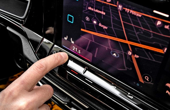 Volkswagen Caddy PanAmericana 2.0 TDI 4Motion – sterowanie klimatyzacją