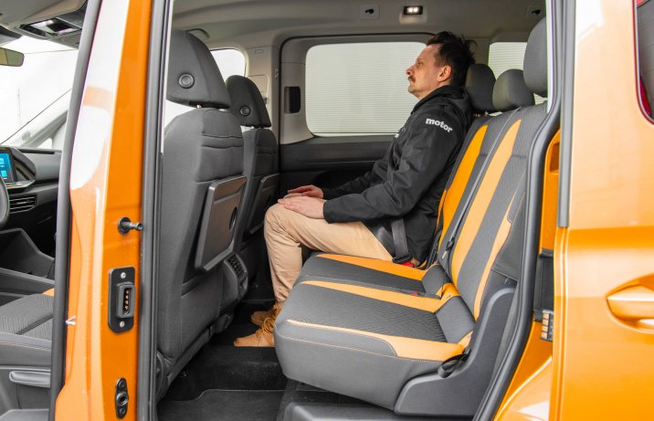 Volkswagen Caddy PanAmericana 2.0 TDI 4Motion – fotele z tyłu