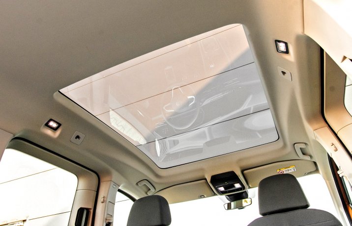 Volkswagen Caddy PanAmericana 2.0 TDI 4Motion – szklany dach