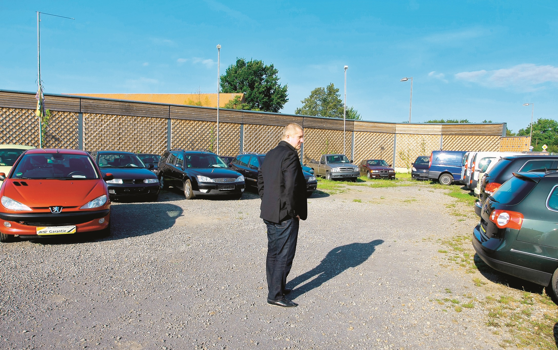 komis z kiepskimi autami