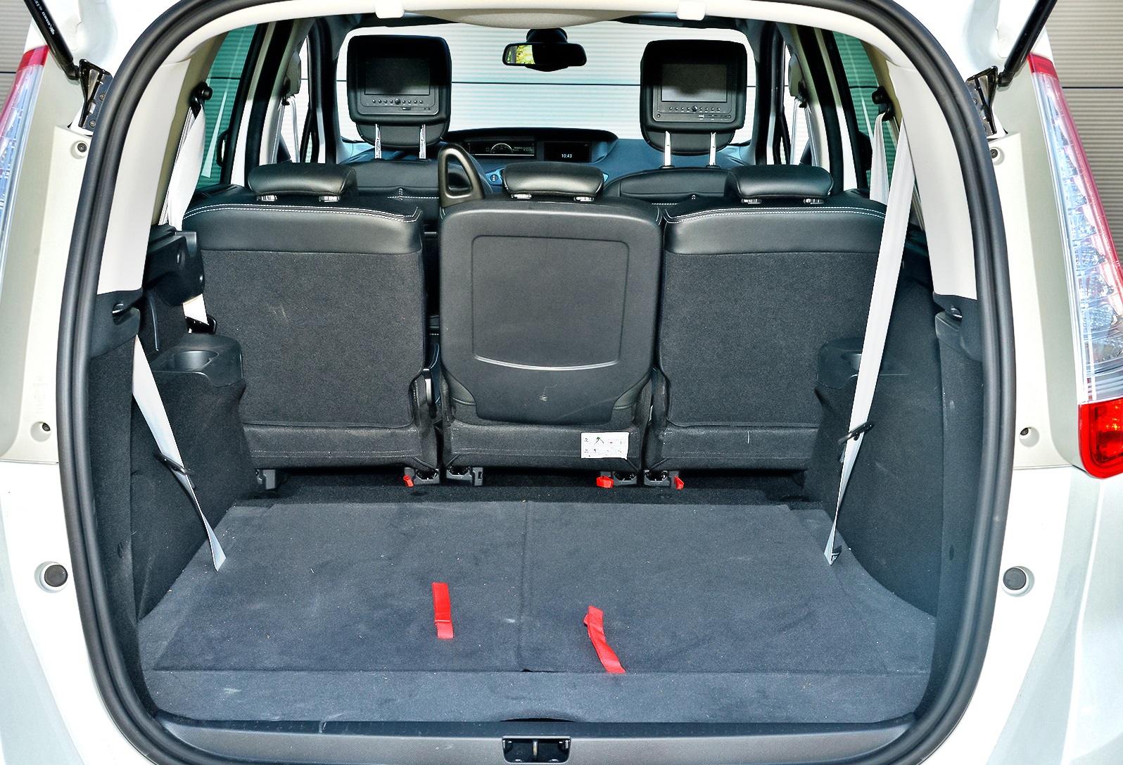 renault scenic bagaznik