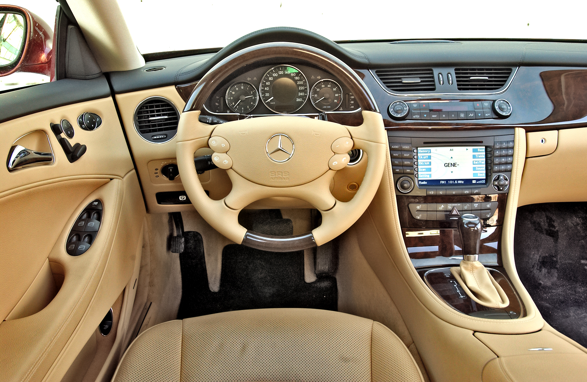 Mercedes CLS