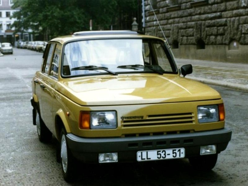Wartburg 1.3 przód