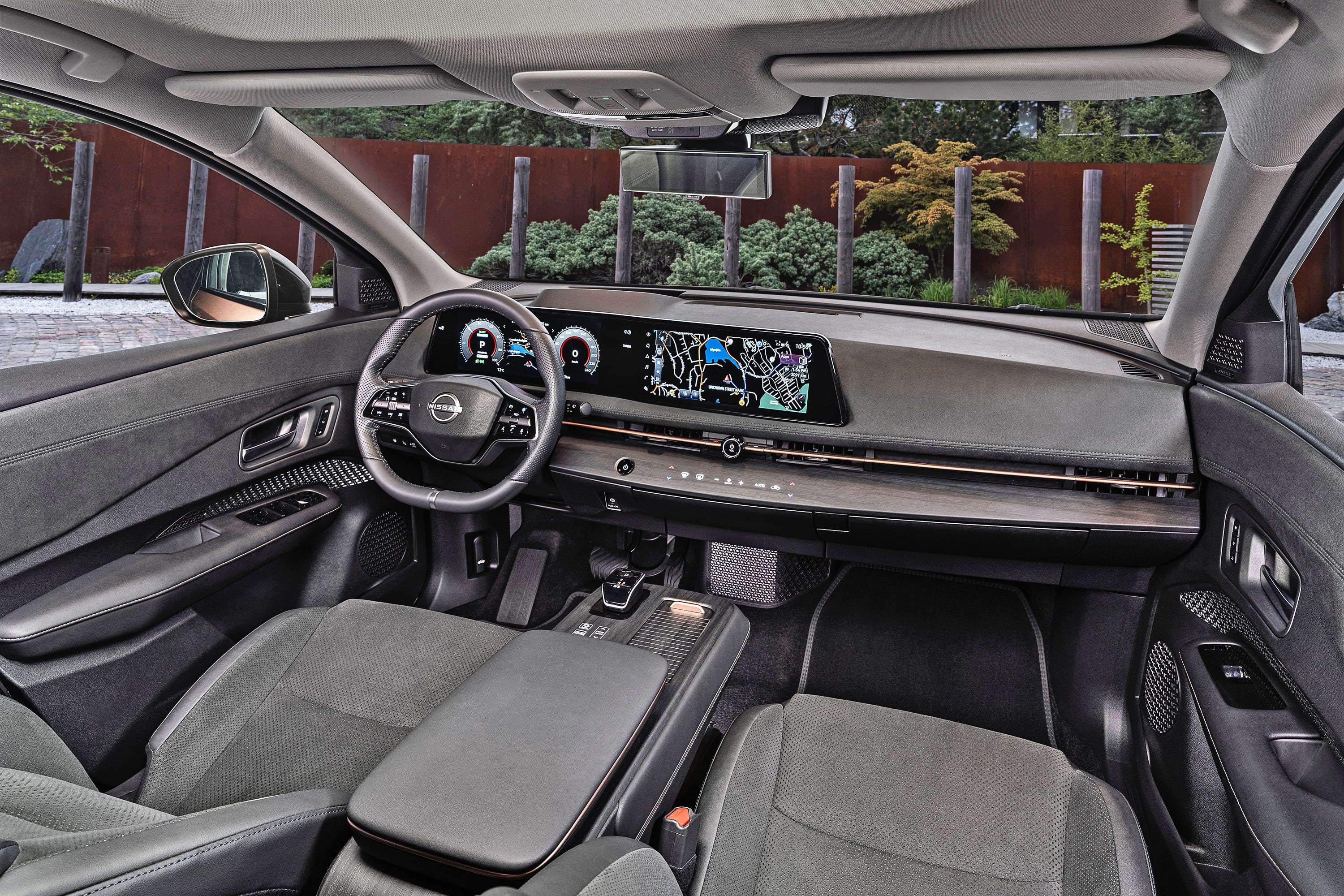 Nissan Ariya deska rozdzielcza
