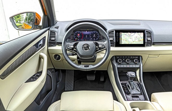 Skoda Karoq 2.0 TDI DSG 4x4 – kokpit