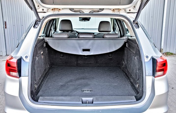 Opel Astra K – bagażnik