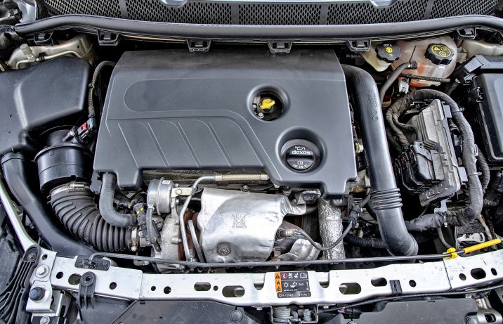 Opel Astra K 1.6 Turbo – silnik
