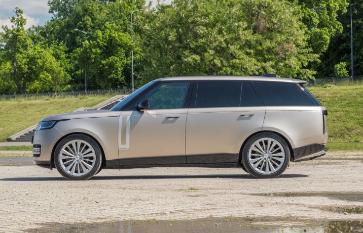 Range Rover - minimalny prześwit