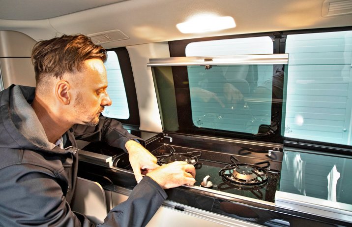 Mercedes Marco Polo 300 d 4Matic – kuchenka