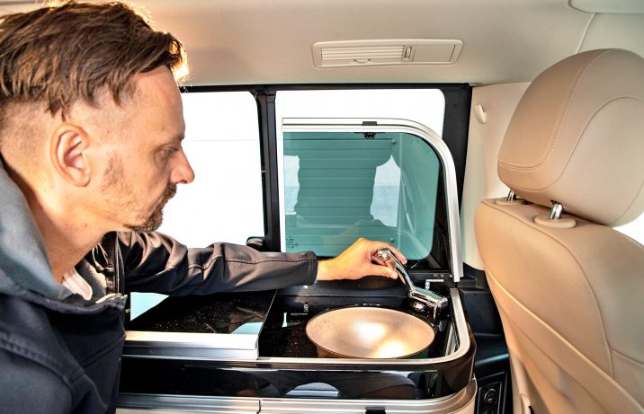 Mercedes Marco Polo 300 d 4Matic – umywalka