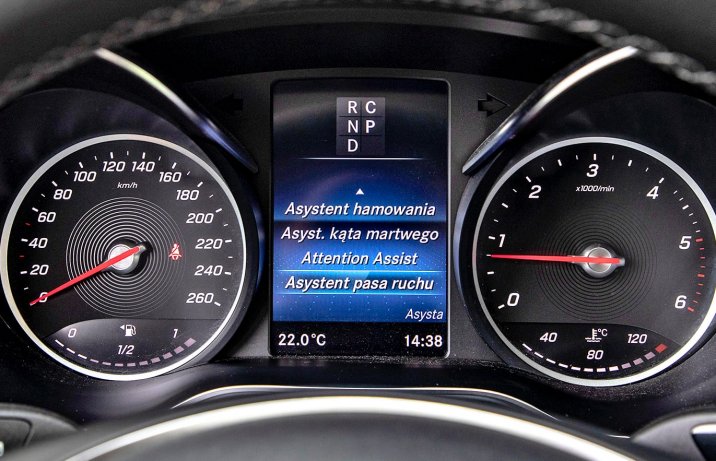 Mercedes Marco Polo 300 d 4Matic – systemy bezpieczeństwa