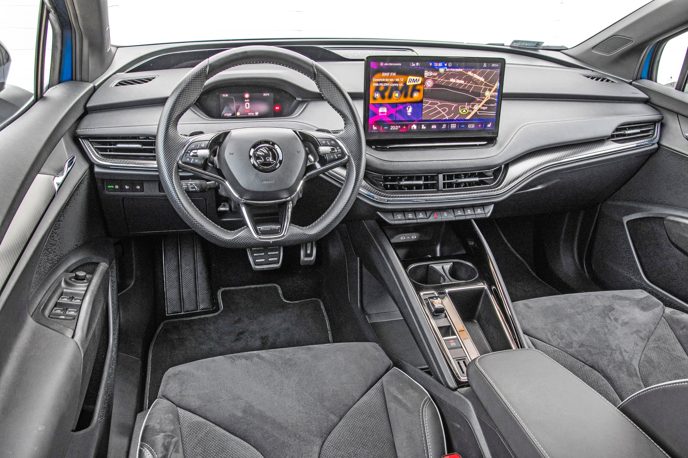 Skoda Enyaq iV deska rozdzielcza