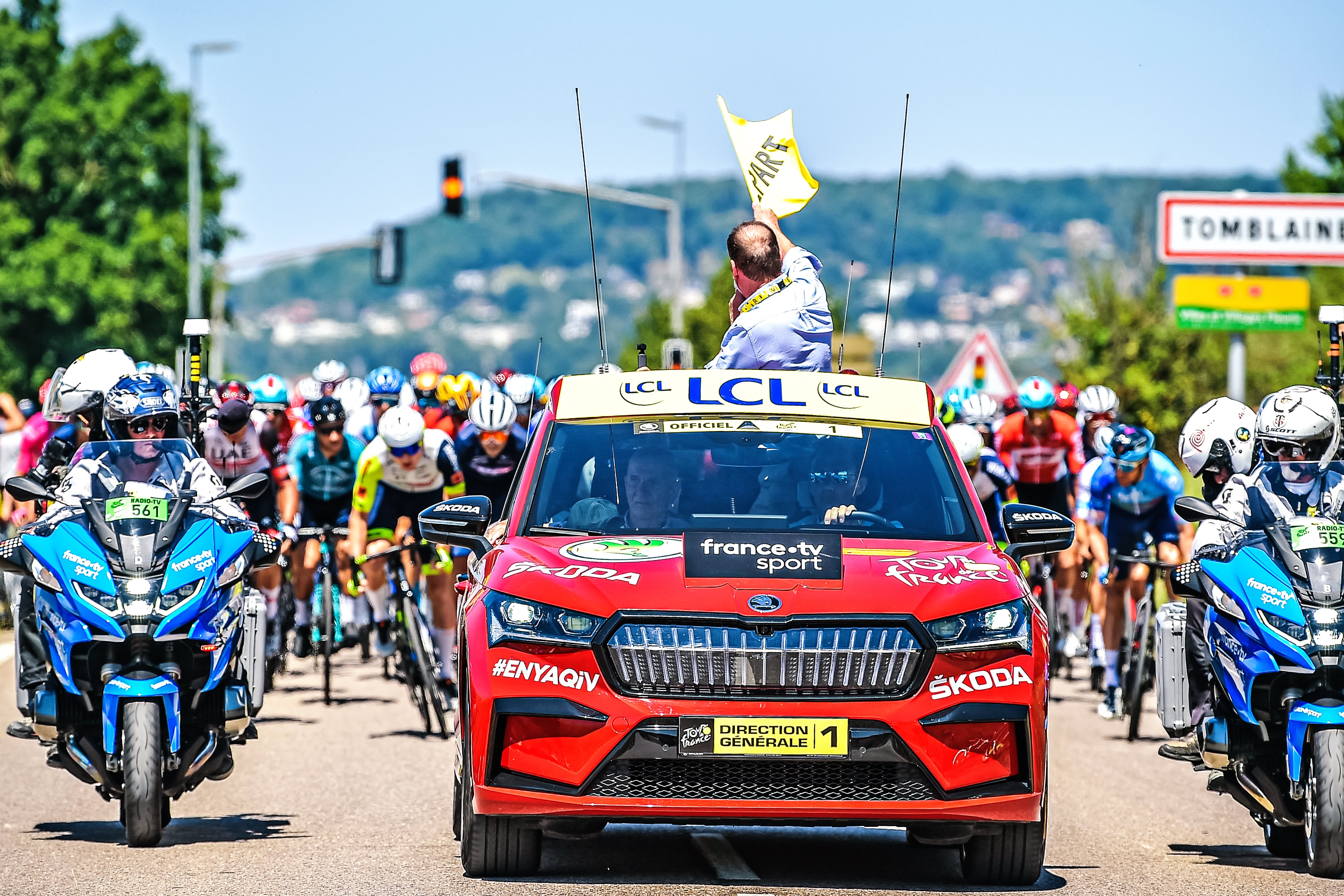 Skoda Enyaq iV samochód dyrektora wyścigu Tour de France