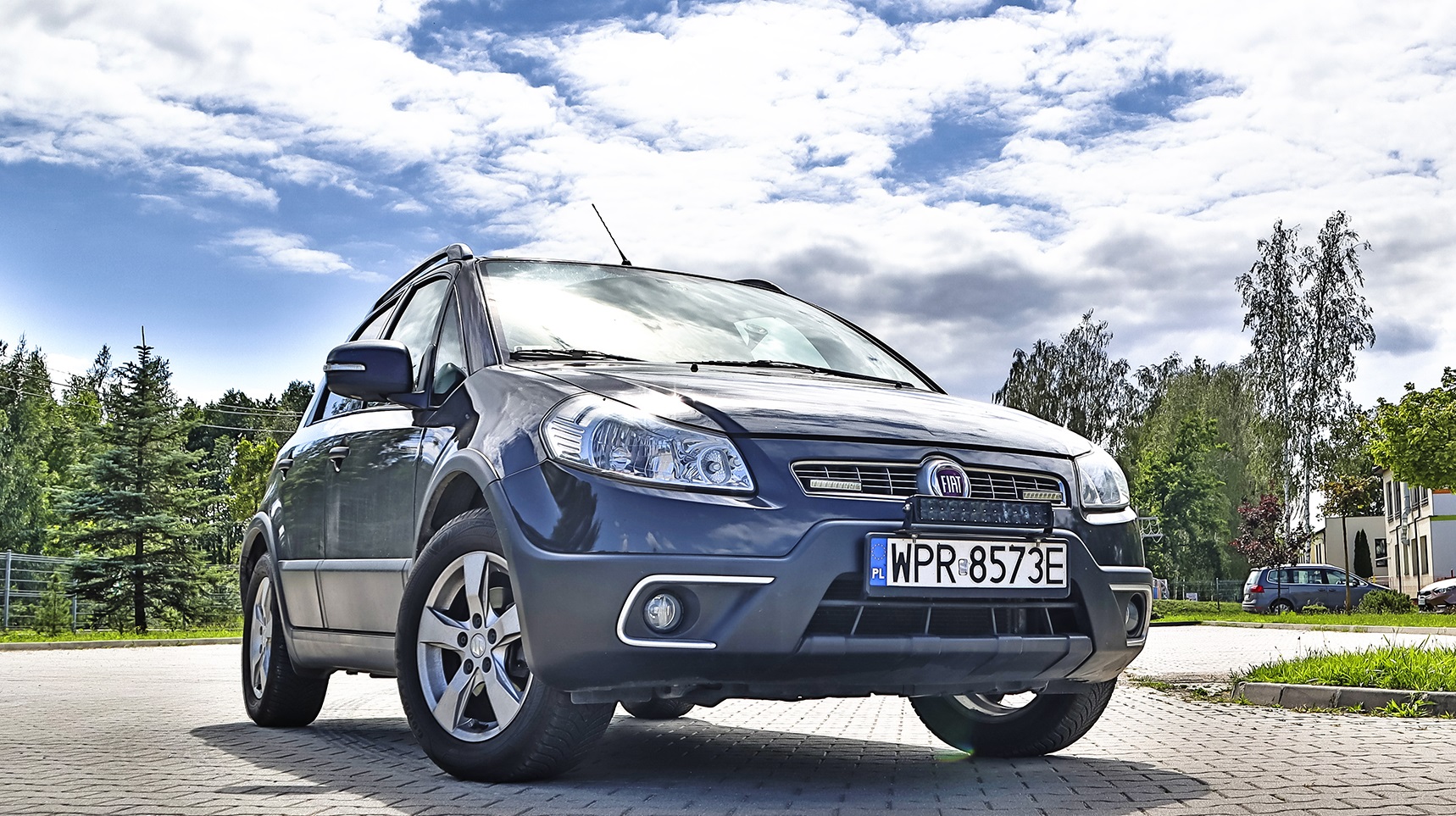 test klimatyzatora wodnego auto na sloncu