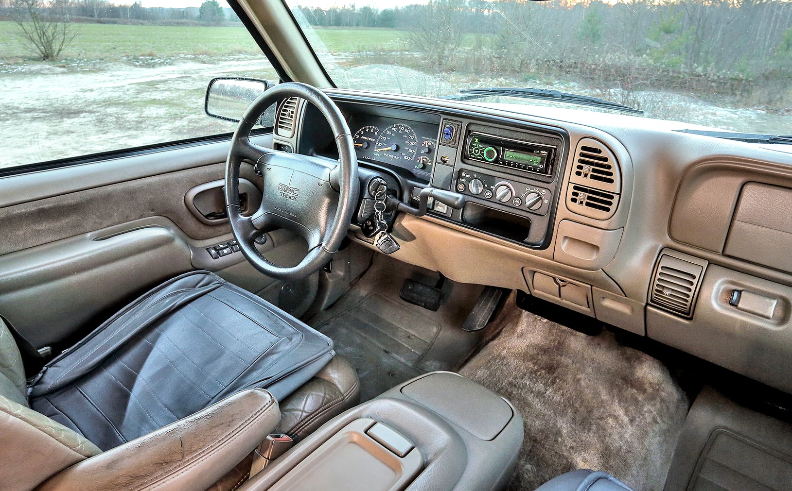 GMC Yukon – deska rozdzielcza