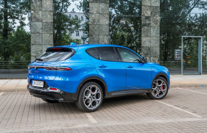 Alfa Romeo Tonale - tył