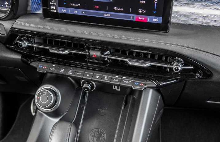 Alfa Romeo Tonale - klimatyzacja