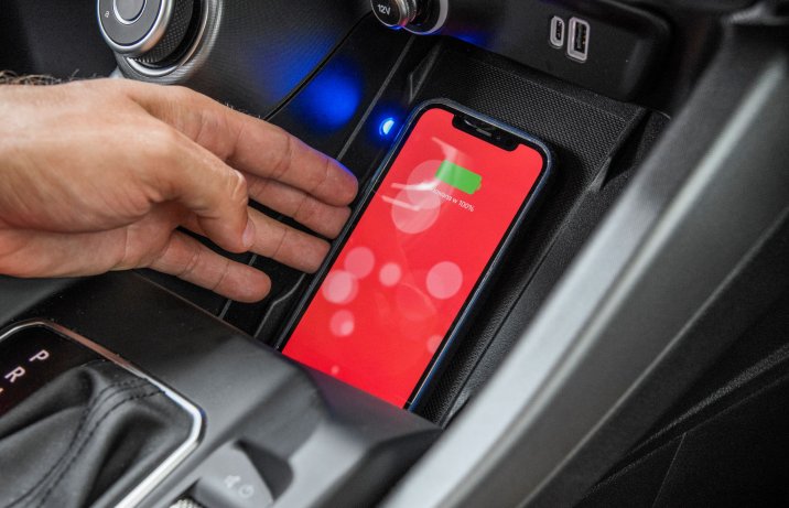 Alfa Romeo Tonale - ładowarka