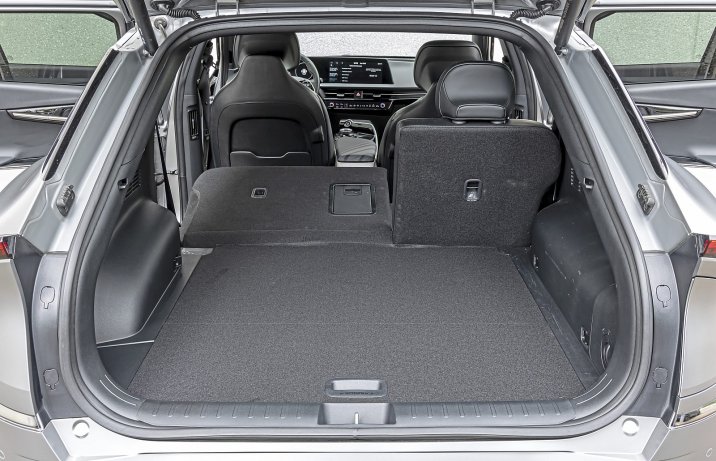 Kia EV6 77,4 kWh AWD - test (2022) - bagażnik