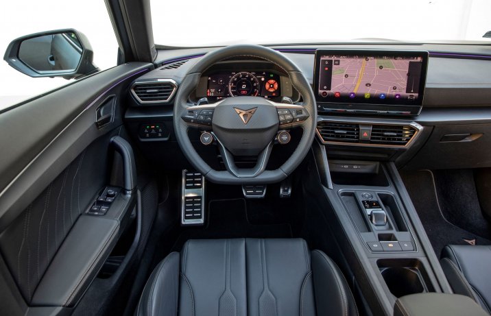 Cupra Formentor VZ5 - kokpit