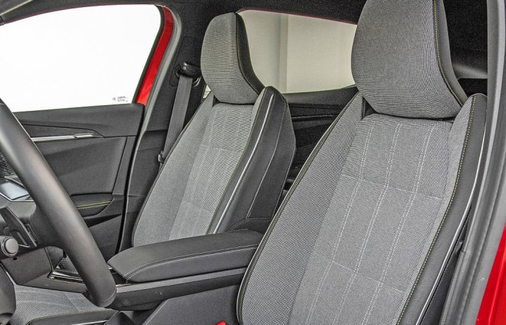 Renault Megane E-Tech EV60 – fotele