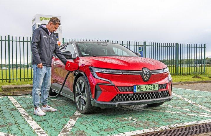 Renault Megane E-Tech EV60 – ładowanie