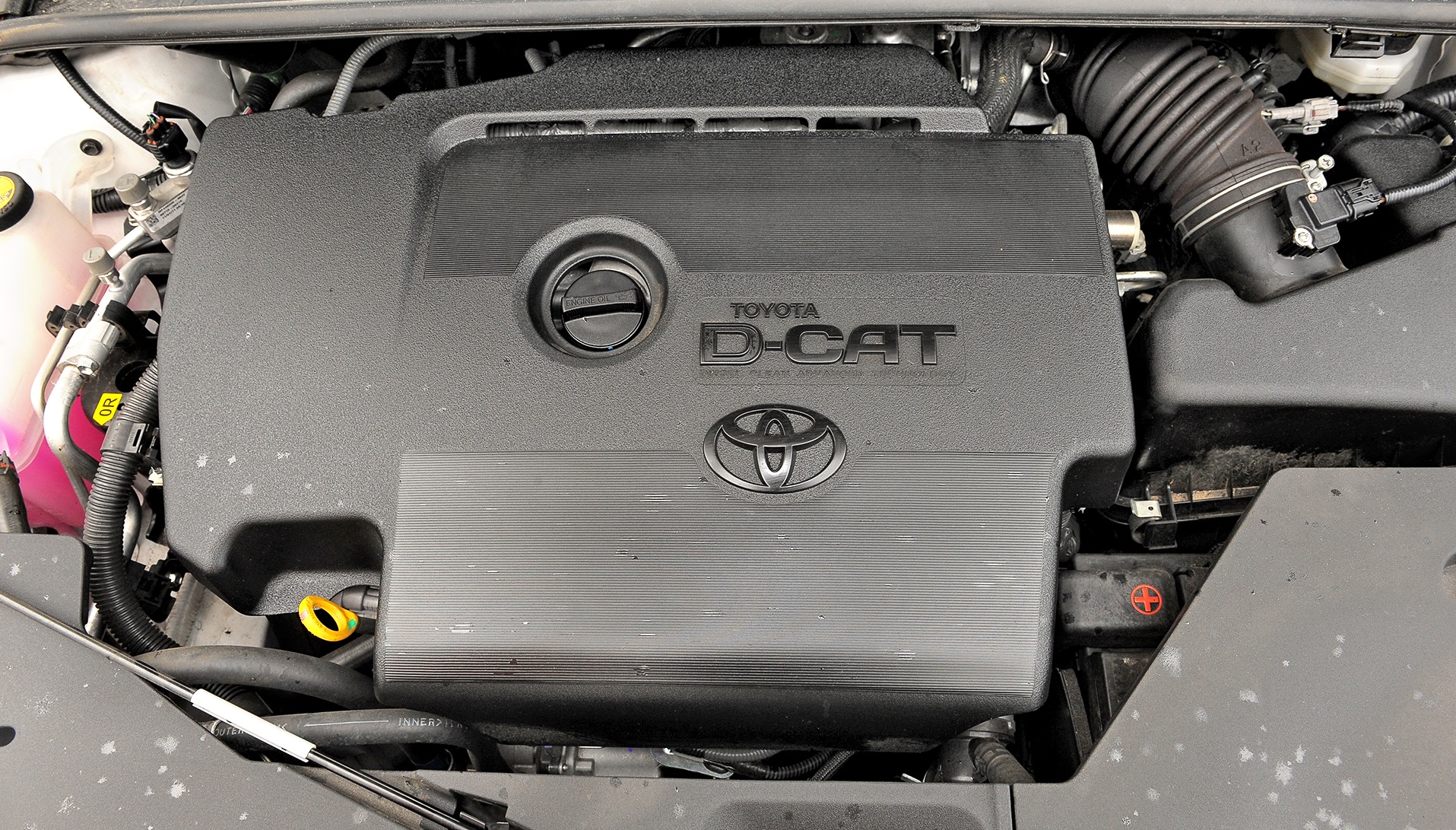 Toyota Avensis silnik