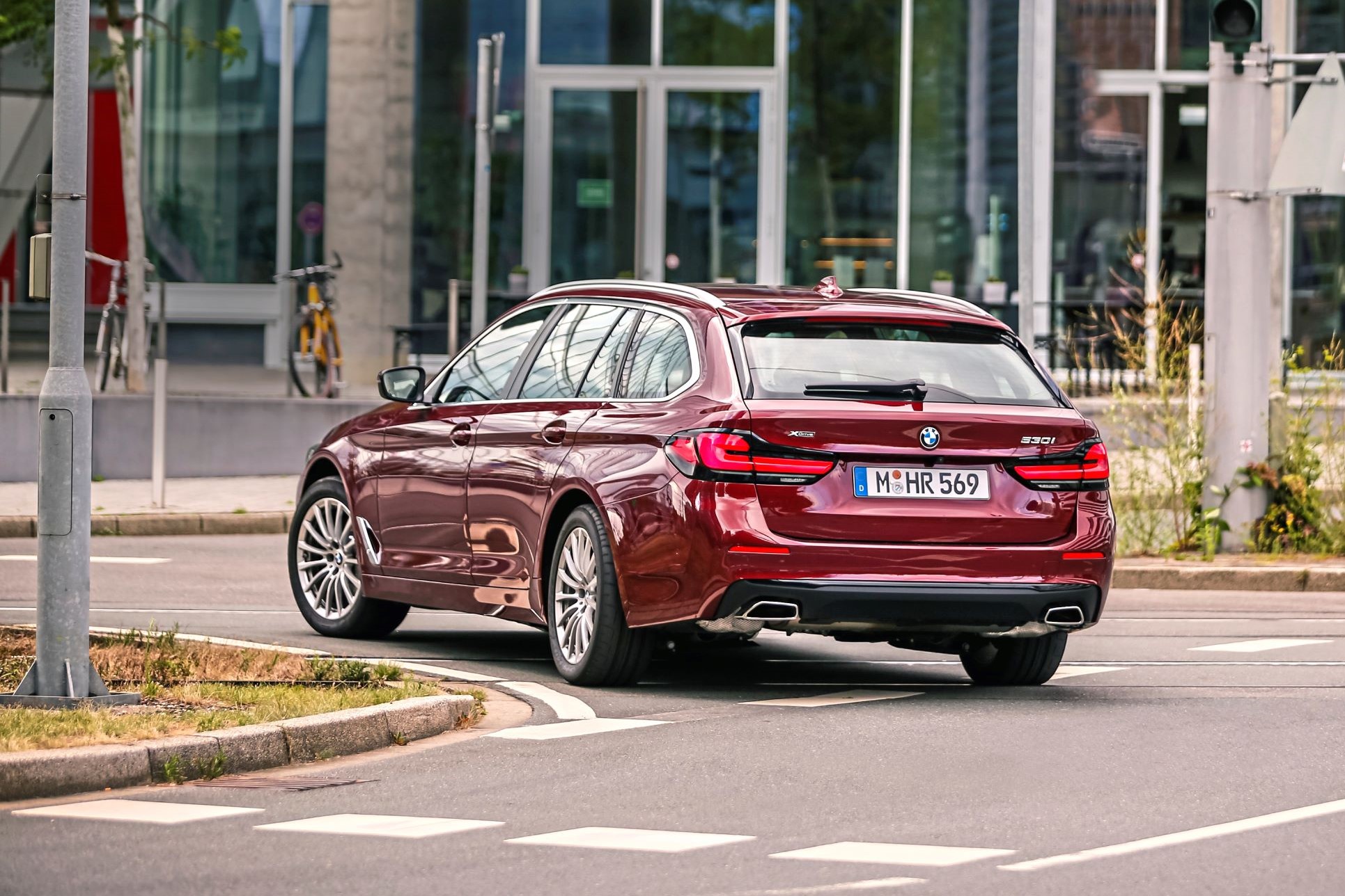 BMW serii 5 Touring - tyl