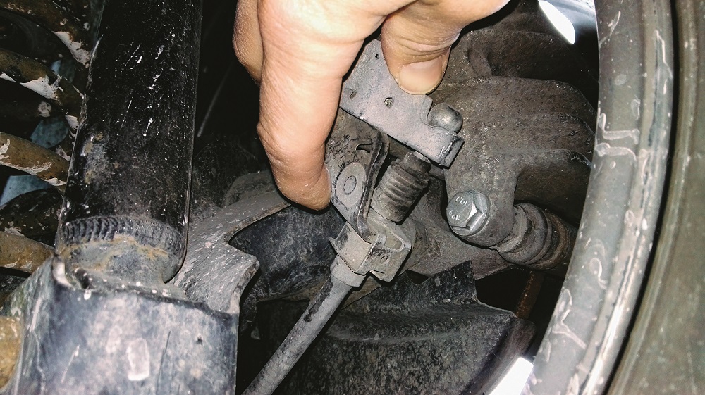 inspekcja linek hamulca recznego