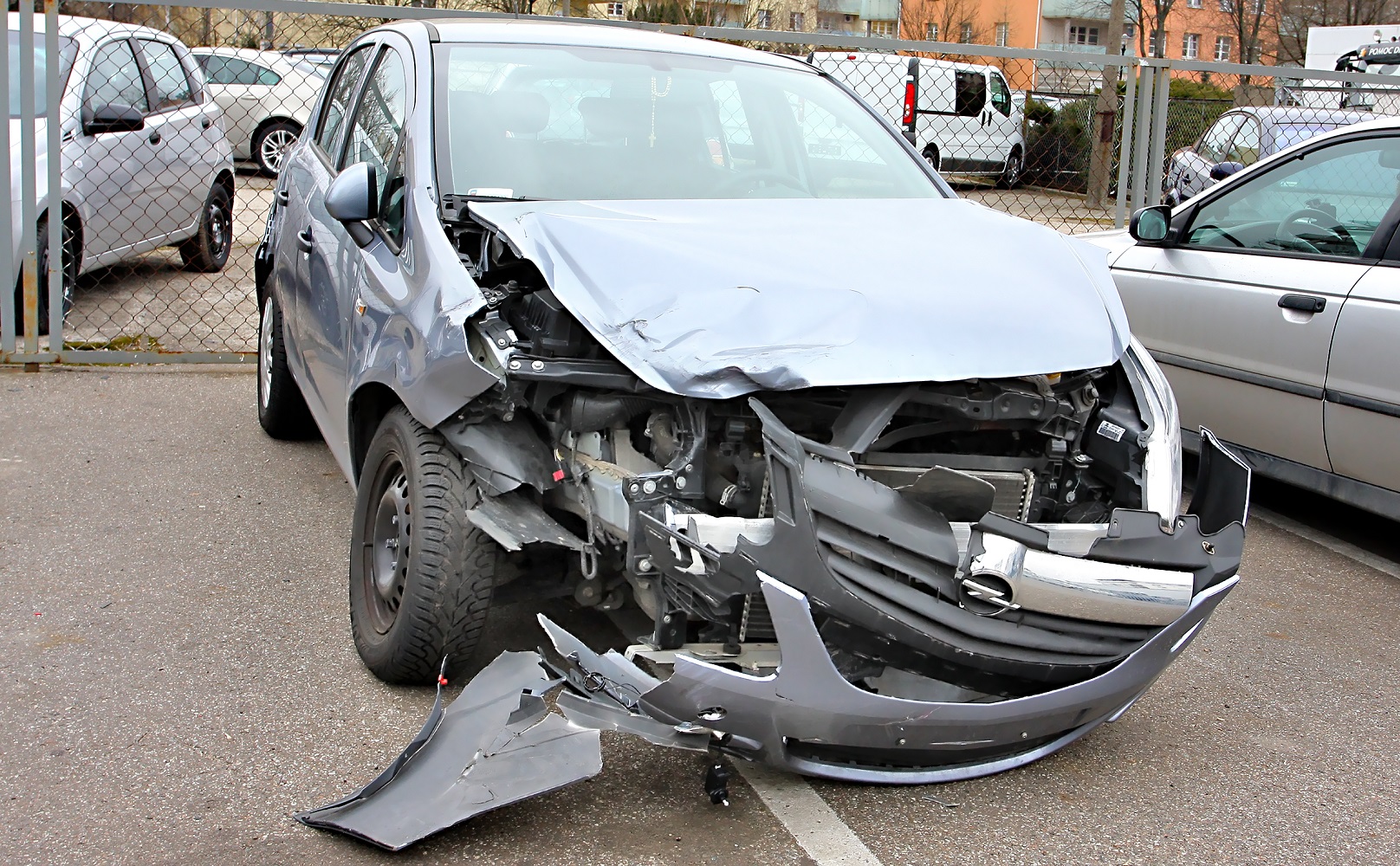 geometria nadwozia uszkodzone auto