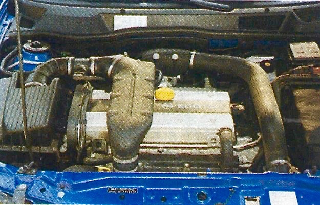 Opel Astra Coupe Turbo – silnik