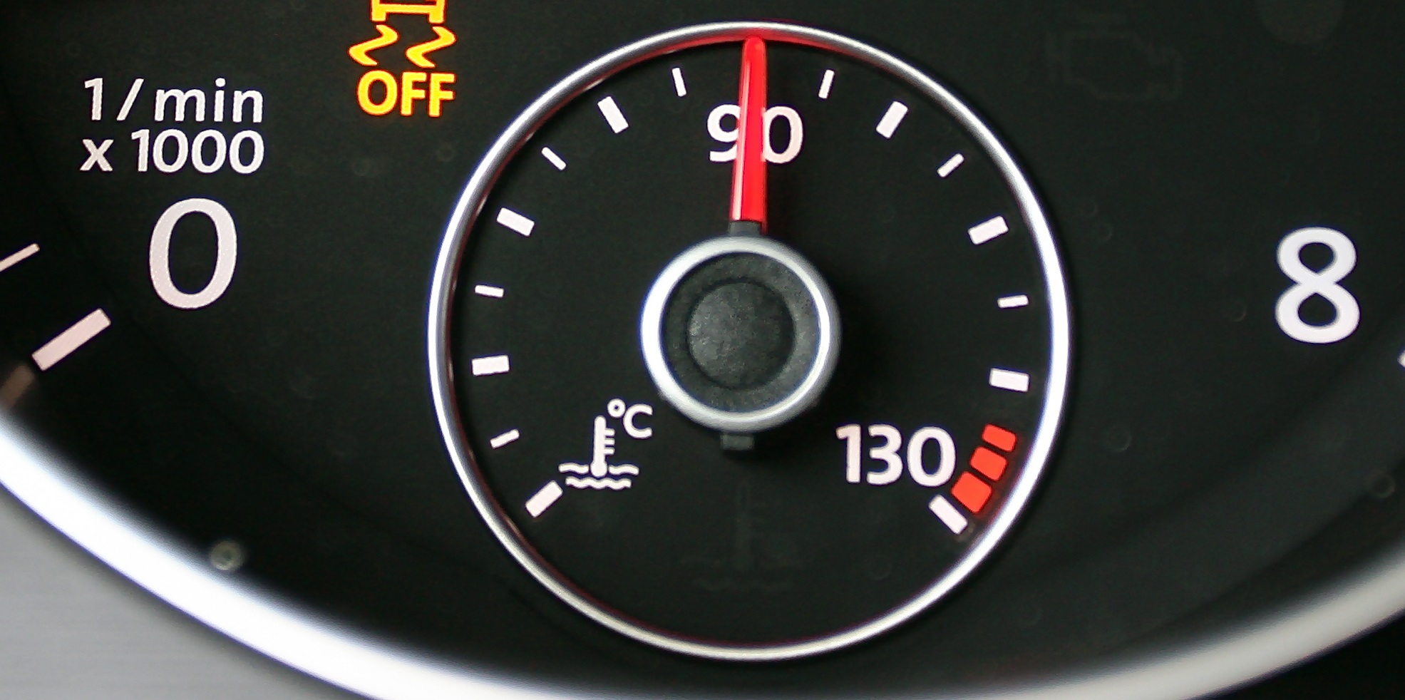 wskaznik temperatury silnika