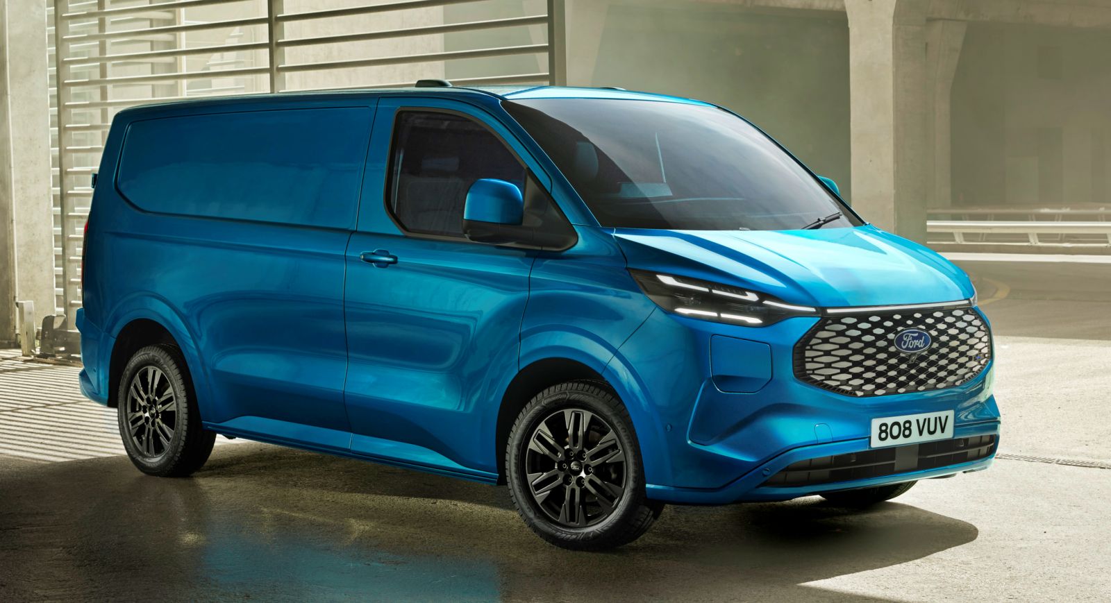 ford_transit_custom_przod