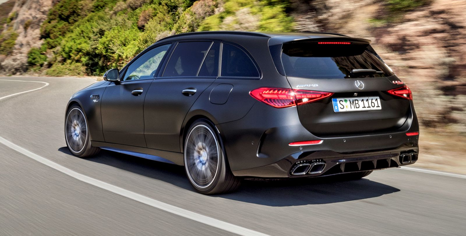 mercedes_amg_c63s_kombi_tyl