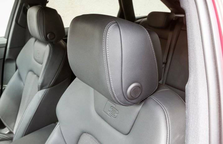 Audi A6 Avant - zagłówki