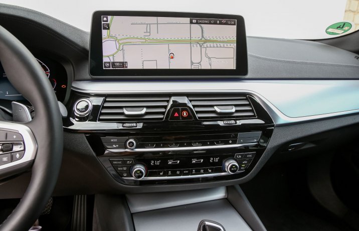 BMW serii 5 Touring - ekran