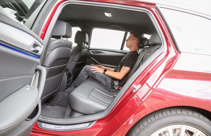 BMW serii 5 Touring - kanapa