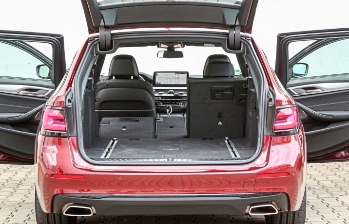 BMW serii 5 Touring - bagażnik